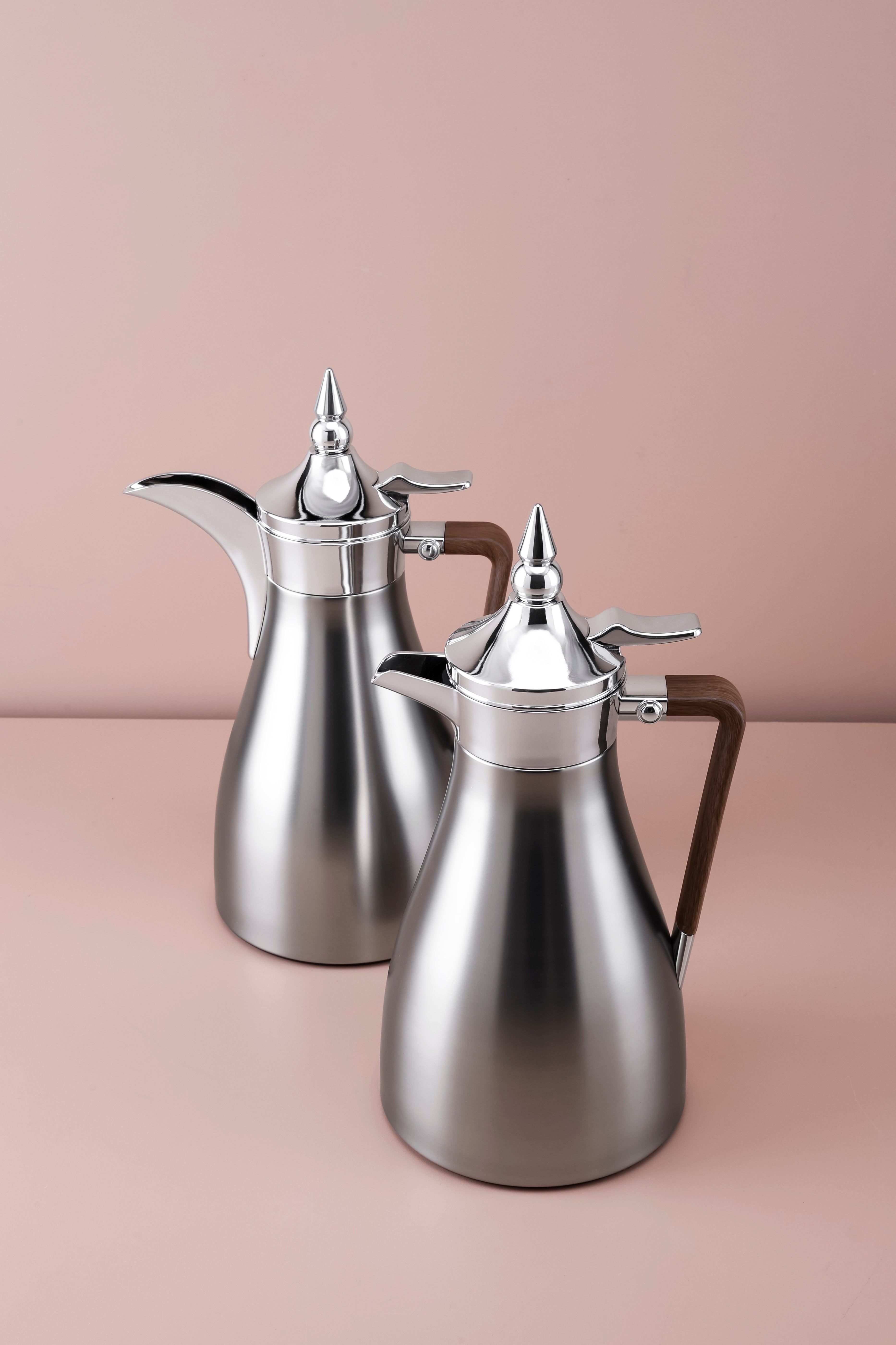 2 Pcs Flask Set Silver + Wooden Handle - 1 L + 1 L