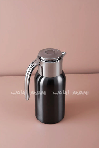 Sleek Modern Flask 1.3L Silver + Black