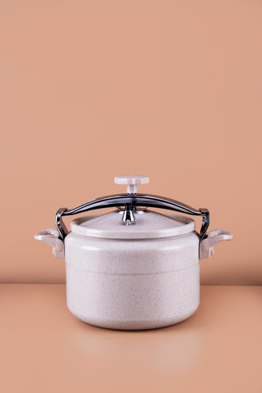 15 Litre Premium Granite Coated Pressure Cooker – Heavy-Duty Aluminium, Elegant Beige Finish