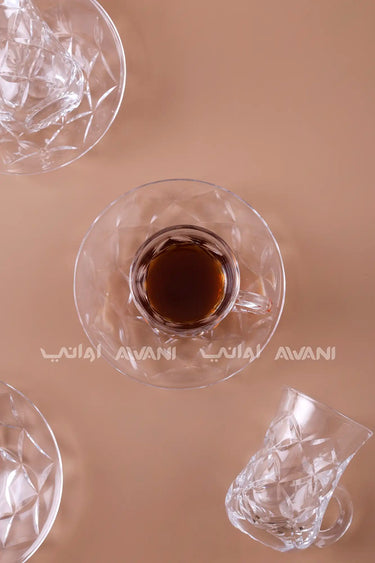 طقم شاي كريستال مقطع 12 قطعة – تصميم ماسي زجاجي شفاف (6 أكواب و 6 صحون)