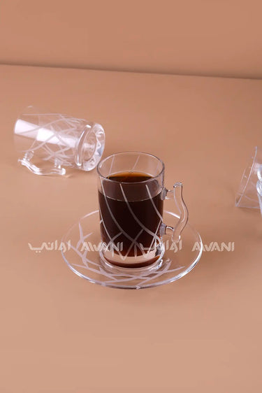 طقم فناجين شاي وقهوة عربية زجاجي أنيق منقوش من 18 قطعة مع صحون.