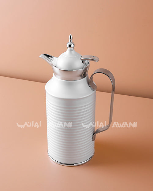 Premium Metal Arabic Coffee Dallah – Classic Design, 0.8 L – Matte White with Silver Handle