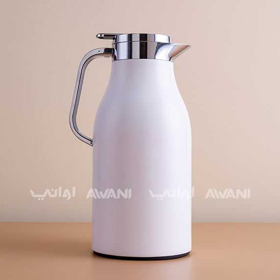White thermos with silver lid - 1.5 L
