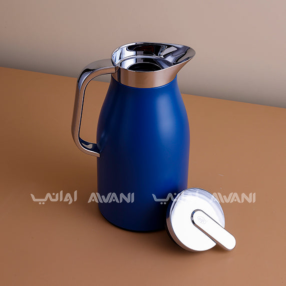 Blue thermos with silver lid - 1L